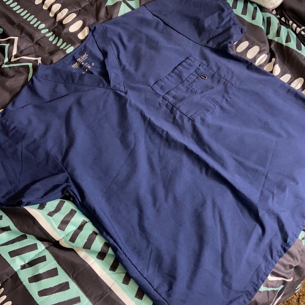 Scrub top - Picture 3 of 3